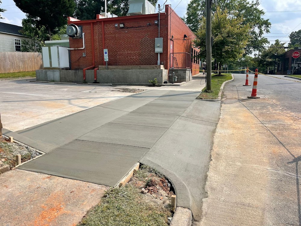 HR Blvd Construction & Concrete