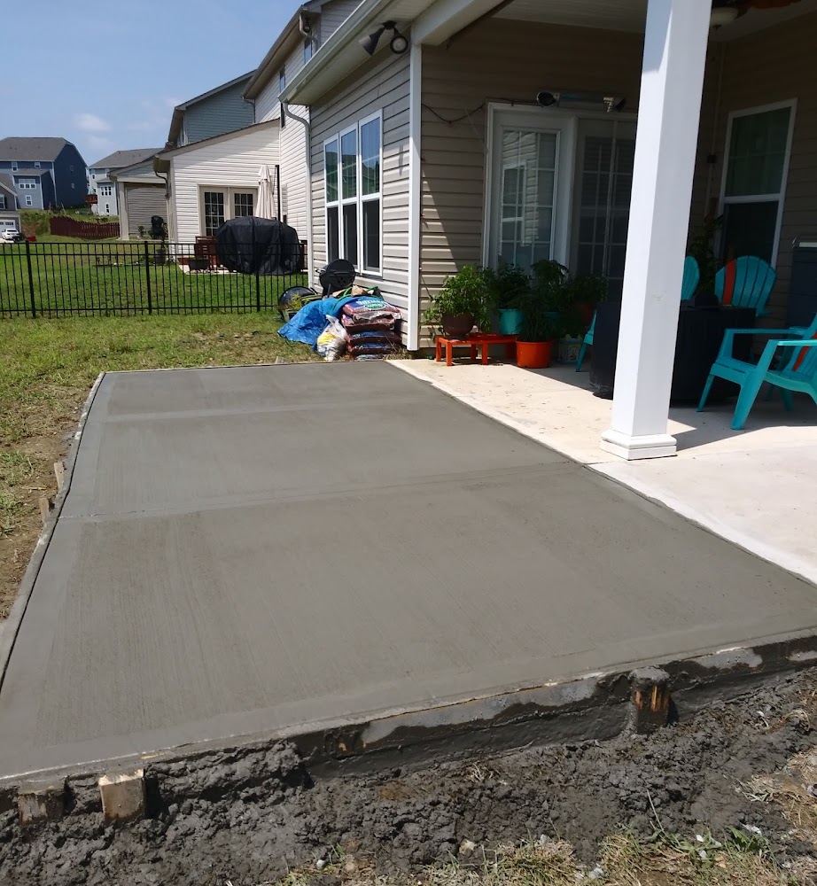 Pavestone Landscaping LLC