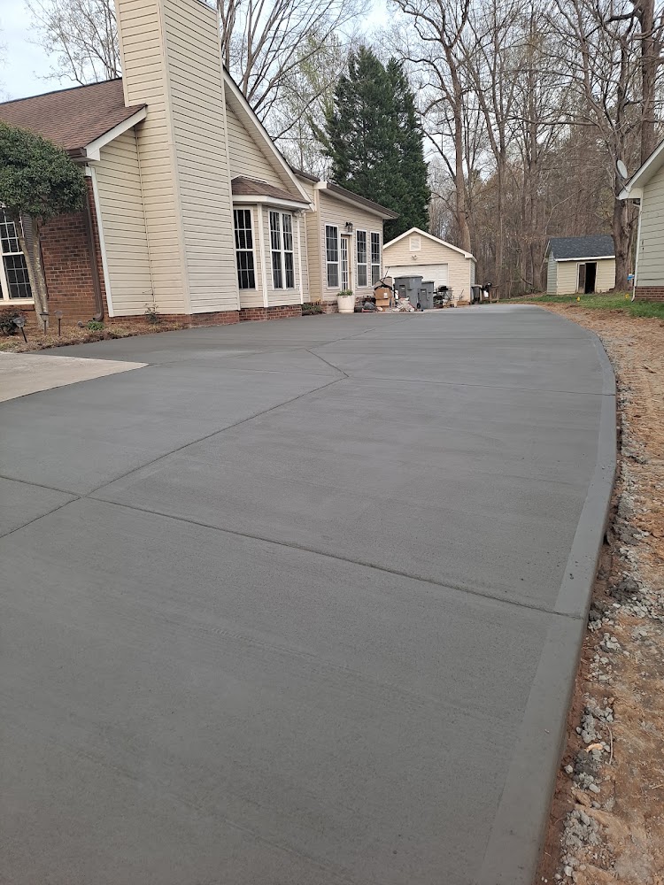 Victor Concrete & Lawn Care, LLC
